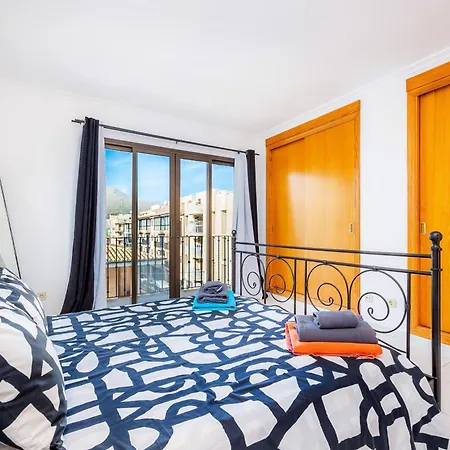 Atico Roger De Flor Apartmán *