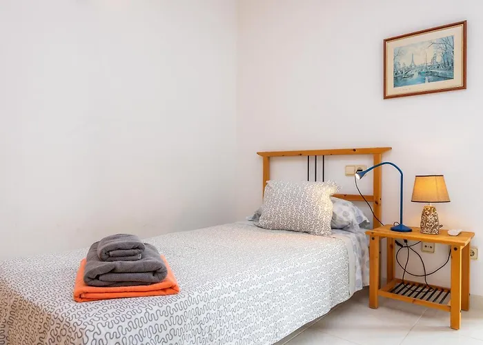 Atico Roger De Flor Apartment *